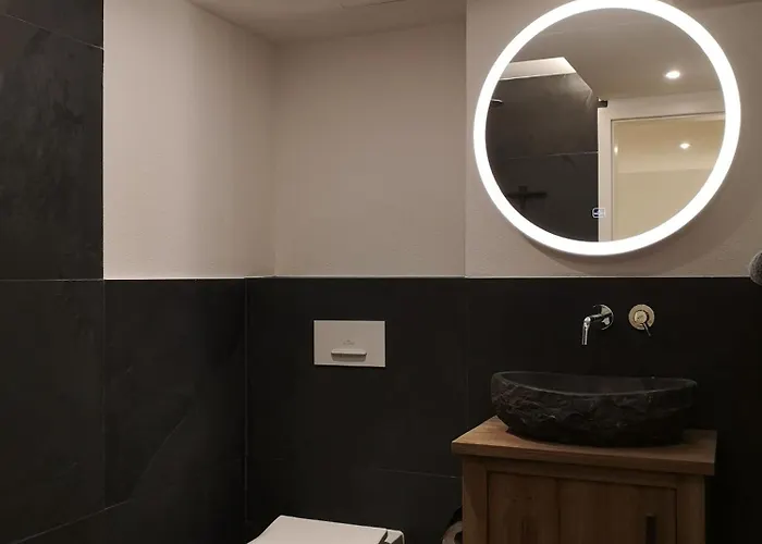 Modernes Und Helles Im Loft Stil דירה היידלברג