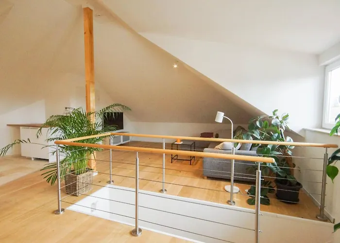 Modernes Und Helles Im Loft Stil דירה *