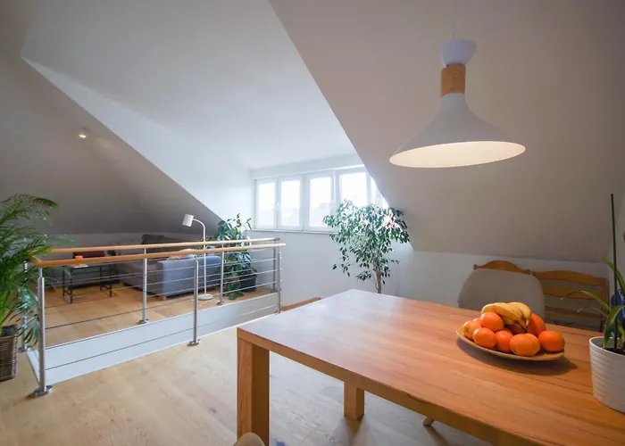 Modernes Und Helles Im Loft Stil